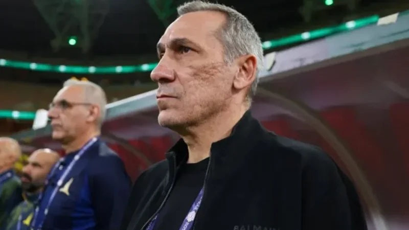 دونيس يخلف رونار على رأس المنتخب السعودي